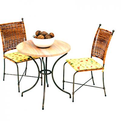  Bistro table & Rattan chairs