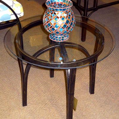 LL round side table with glass top