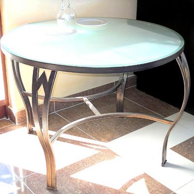 Round Dore coffee table with glass top