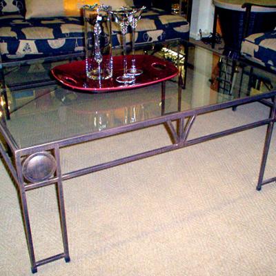 Sue Capri coffee table with glass top